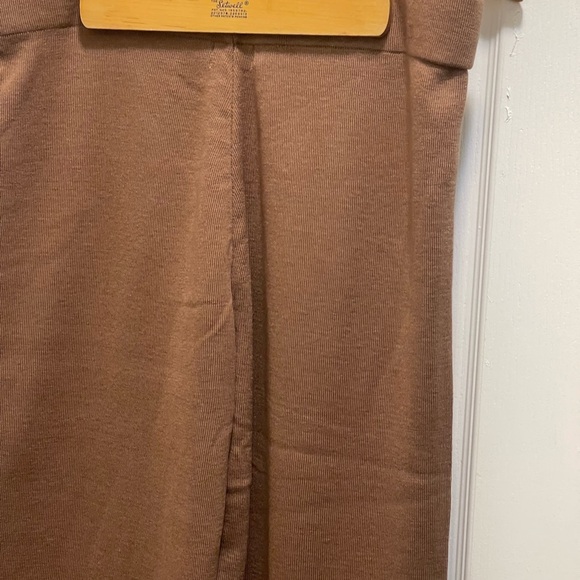 Calvin Klein The most stylish pants ever. New with tag - Picture 8 of 15